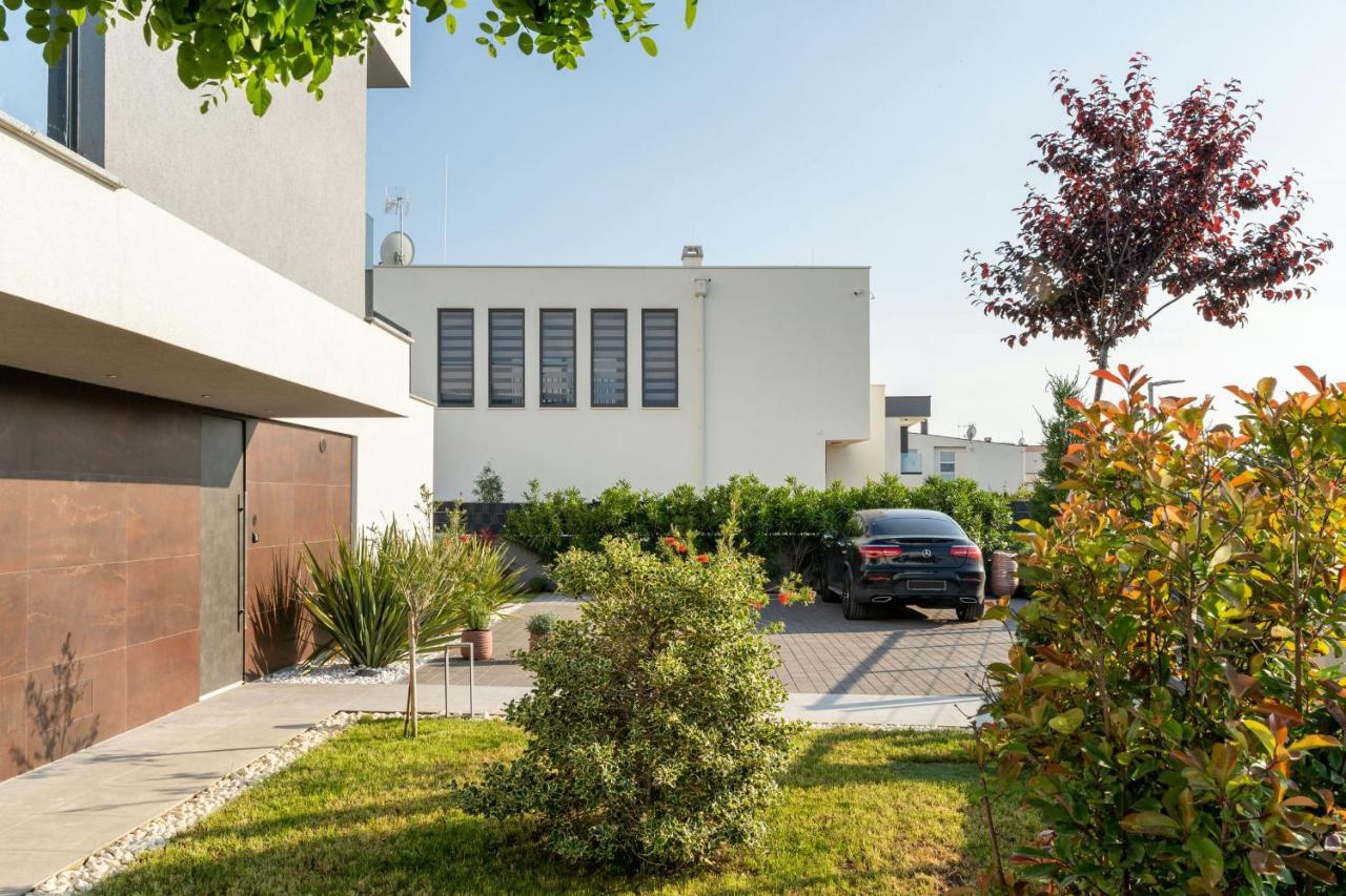 Villa Marli Zadarvillas 扎顿 外观 照片
